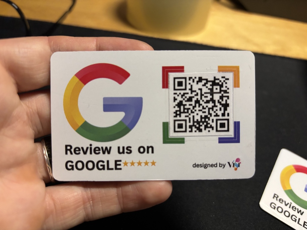 Reviews Card with QR